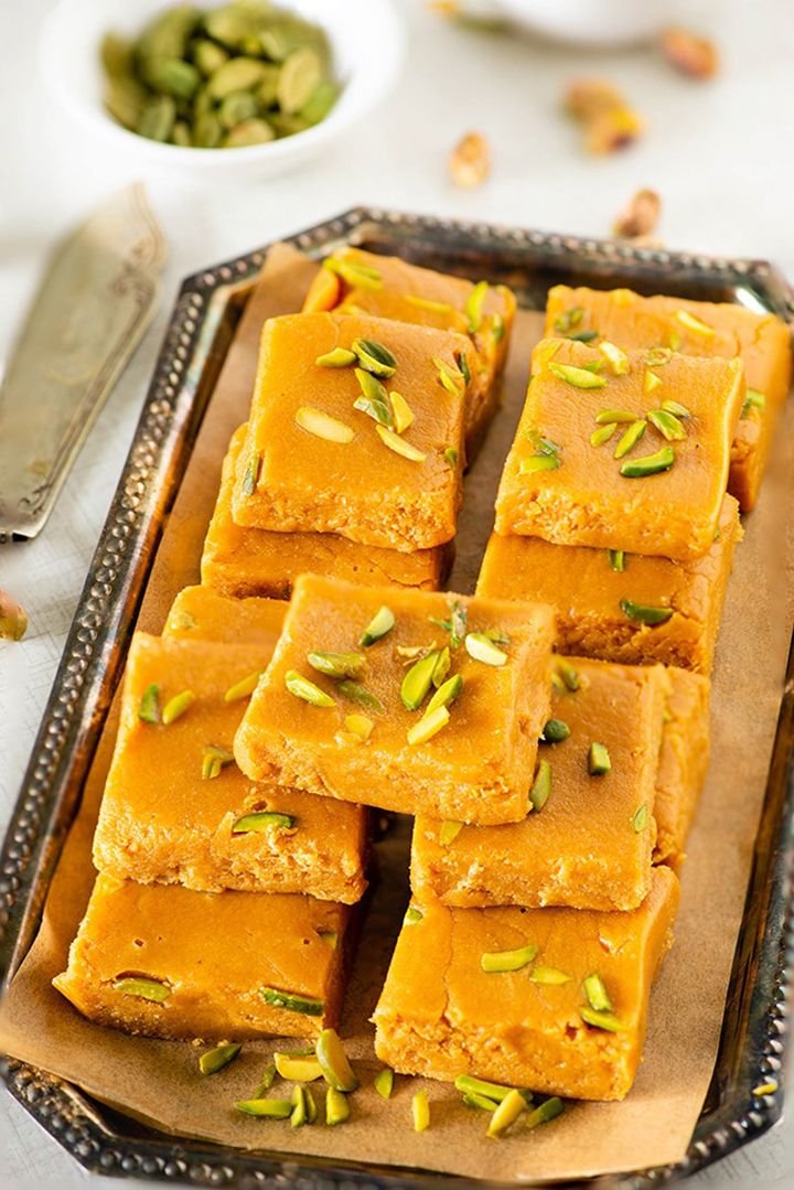 Besan Barfi - बेसन बर्फी
